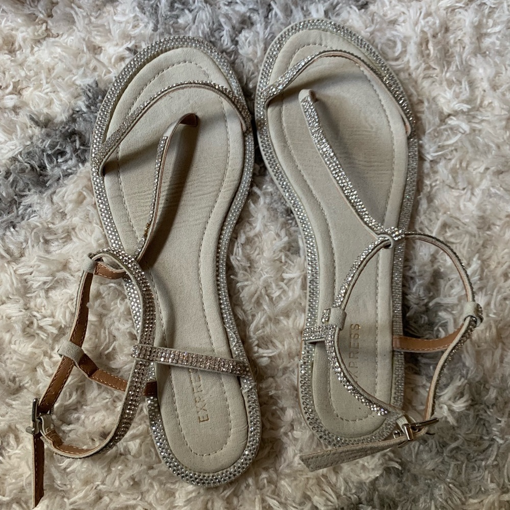 Express sandals - Picture 2 of 3